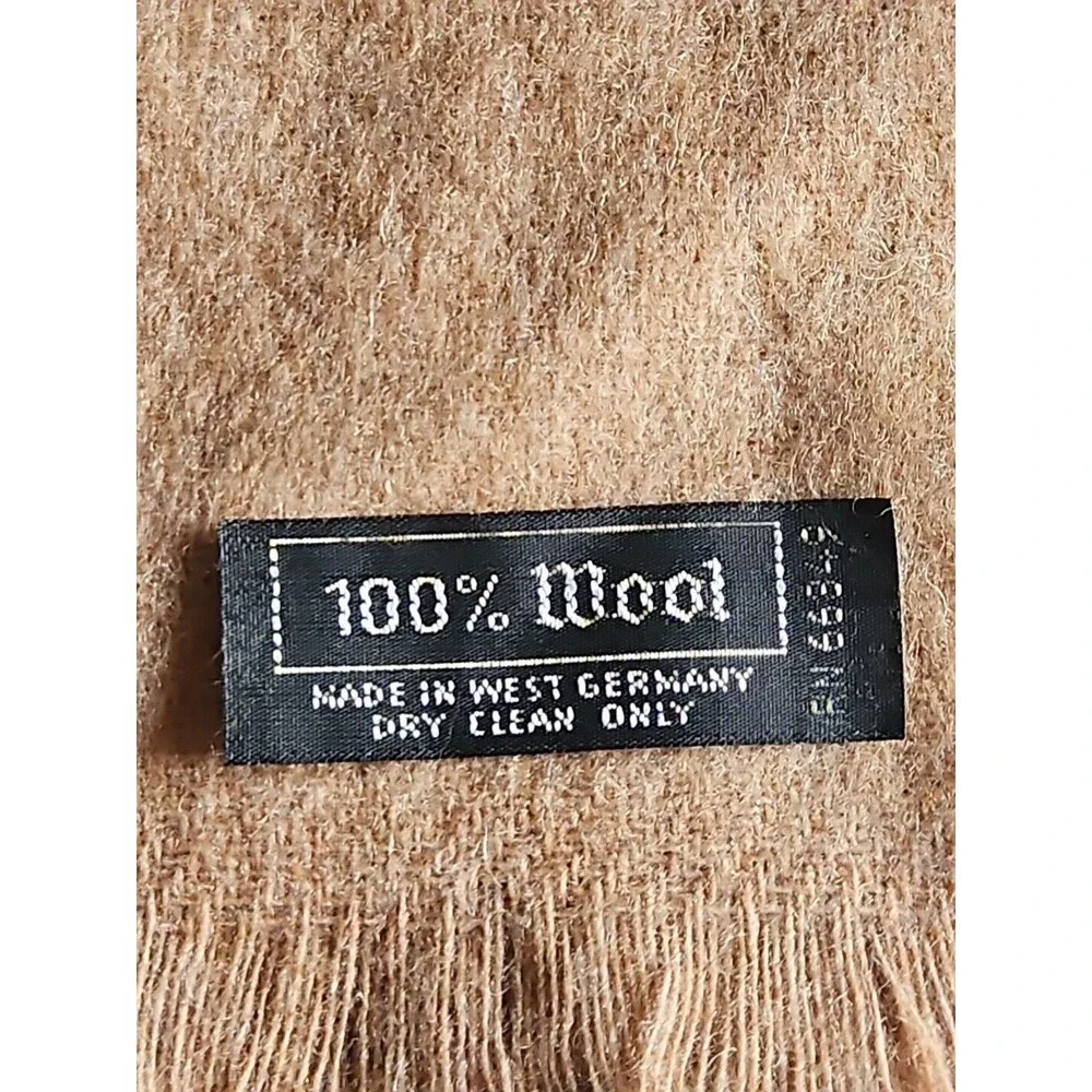Vintage Fraas 100 % WOOL Classic Scarf RN 66349 Never Worn West Germany